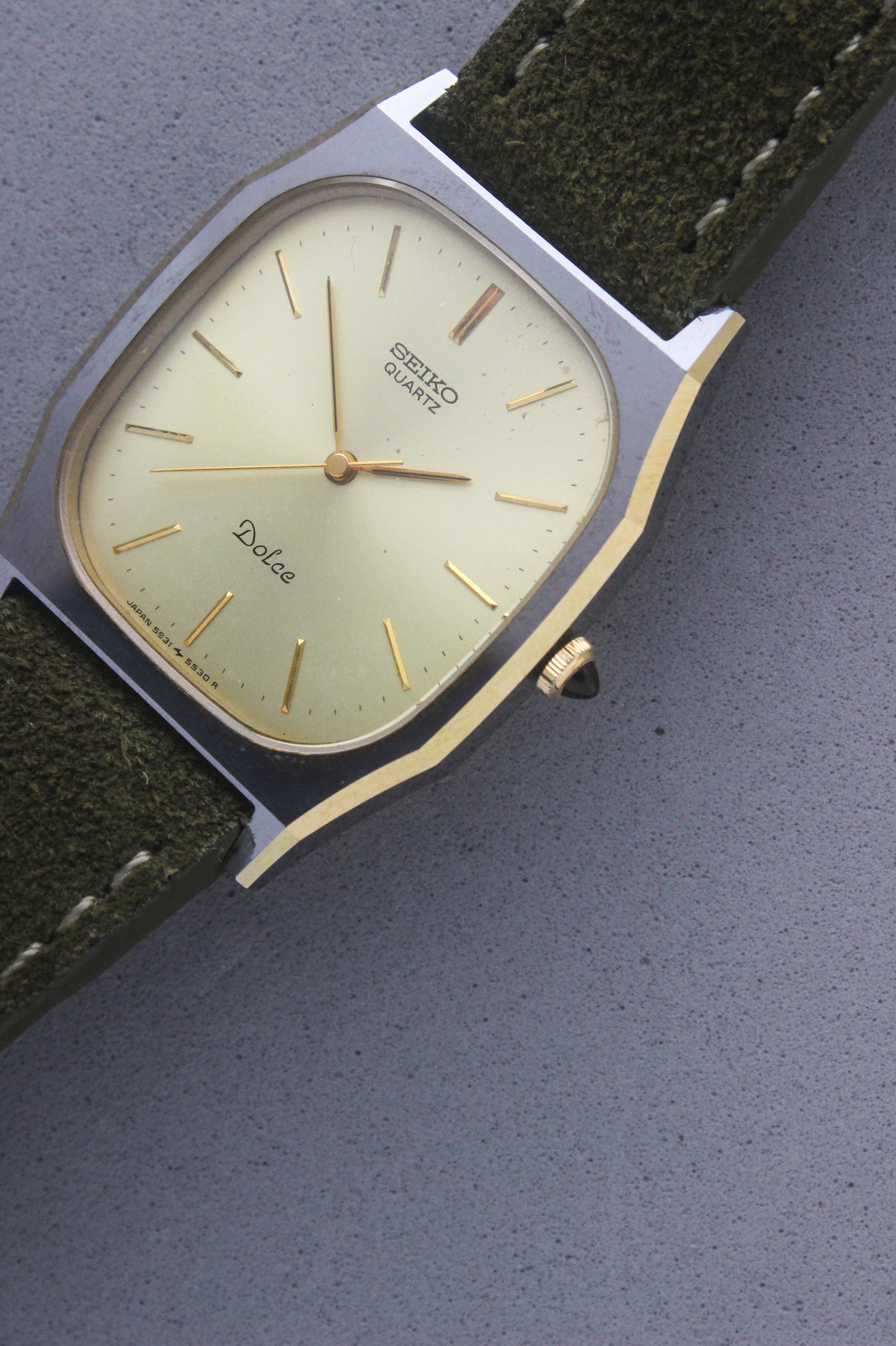 SEIKO - Dolce - 1980s